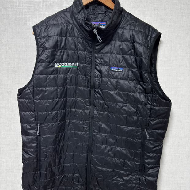 파타고니아 남성 경량패딩 조끼 블랙 L