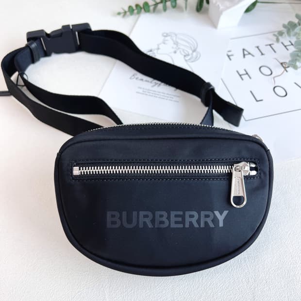 버버리 캐논 나일론 벨트백 블랙