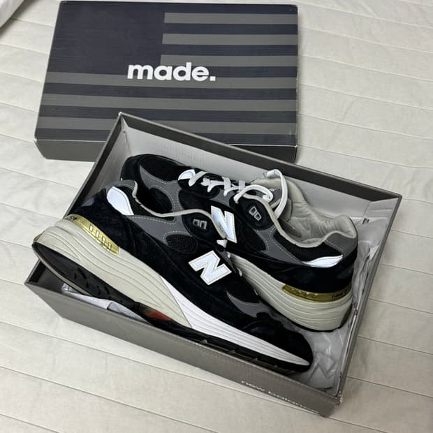 뉴발란스 992 usa 블랙 290