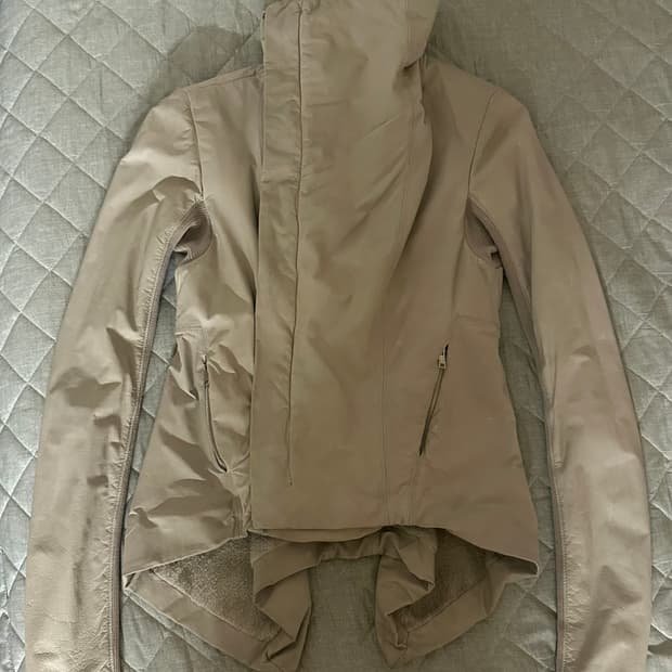 릭오웬스 가죽 자켓 베이지