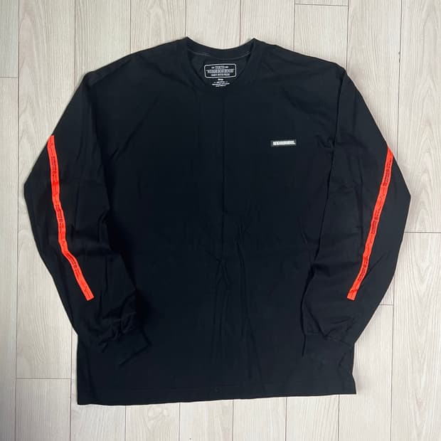 Neighborhood Craft with Pride L/S