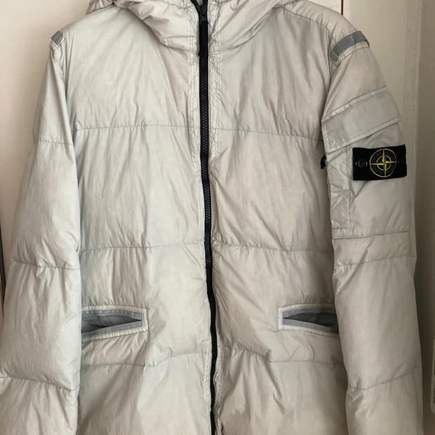 스톤아일랜드 가먼트 다운 자켓 라이트 그레이 XL