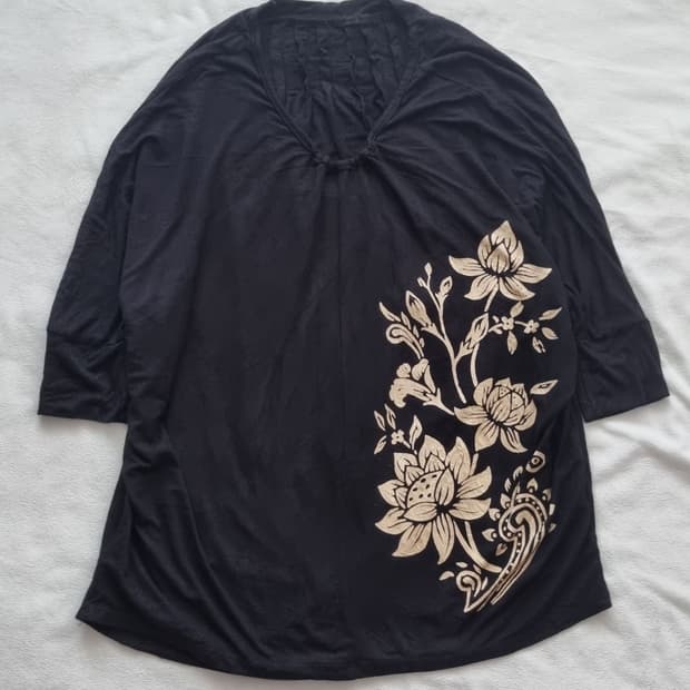 빈티지 블랙 오리엔탈 가오리핏 티셔츠