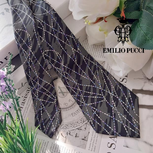 에밀리오 푸치 실크 블랙 지오메트릭 넥타이 8.7cm A+등급 K1344