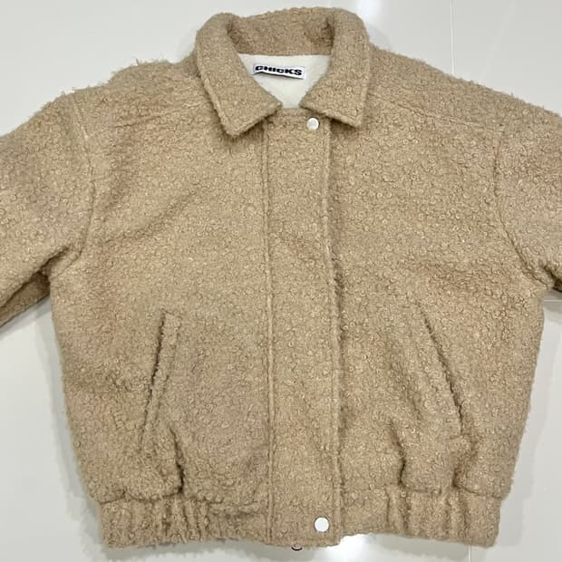 칙스 카라 버진 블루종 점퍼 베이지