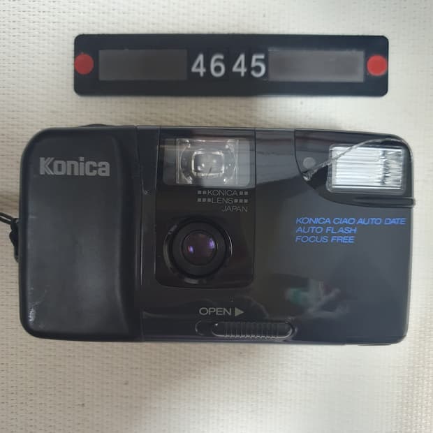 코니카 차오 데이터백 필름카메라