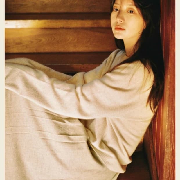 스너그눅 오트밀 핑크 라쿤 니트