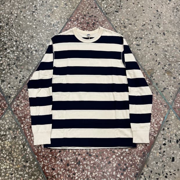 페로우즈 보더 롱슬리브 티셔츠 (XL)