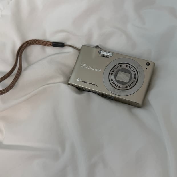 (민트급) exilim z100 (샴페인),h15z2300