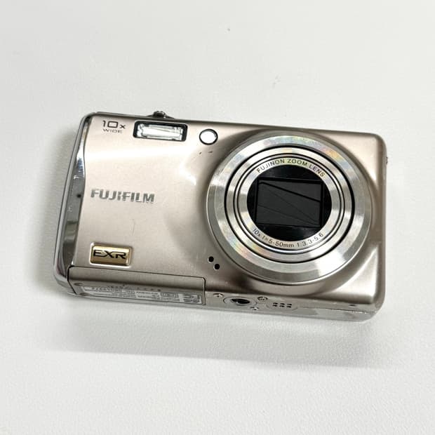 후지필름 파인픽스 F80 EXR | FinePix 70