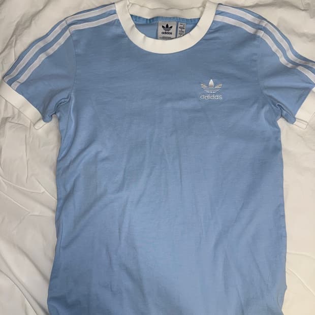 아디다스 반팔 티셔츠