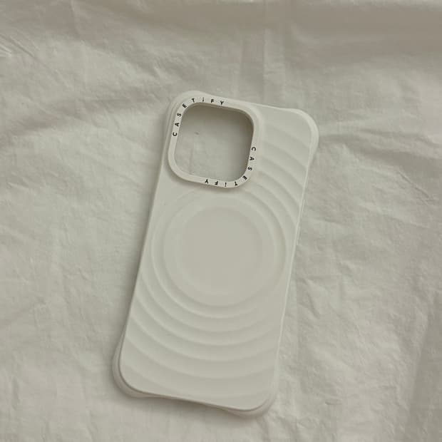 아이폰16프로 케이스티파이 리플케이스 화이트
