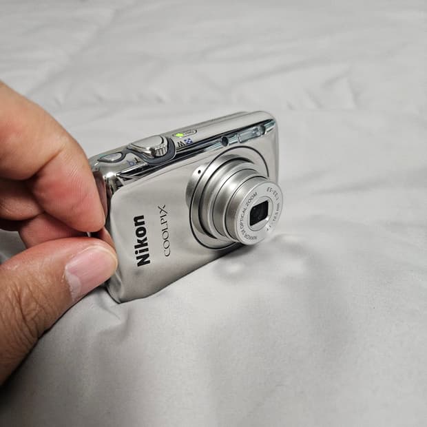 니콘 COOLPIX S01 팝니다