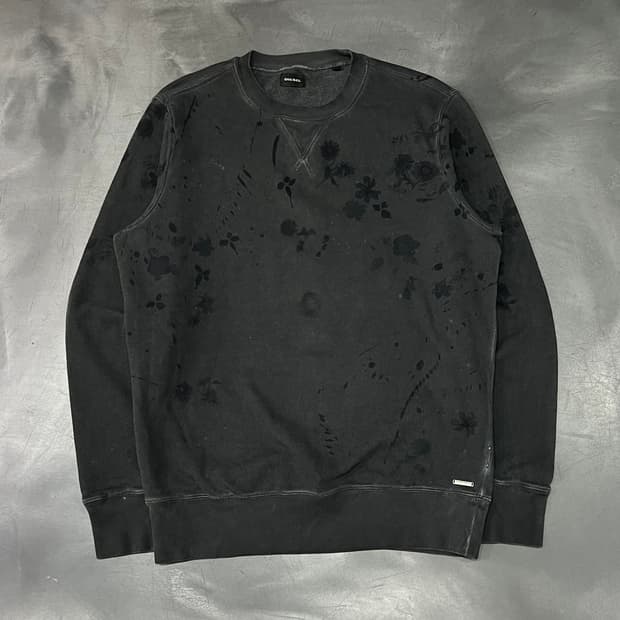  디젤 그래픽 맨투맨 y15626