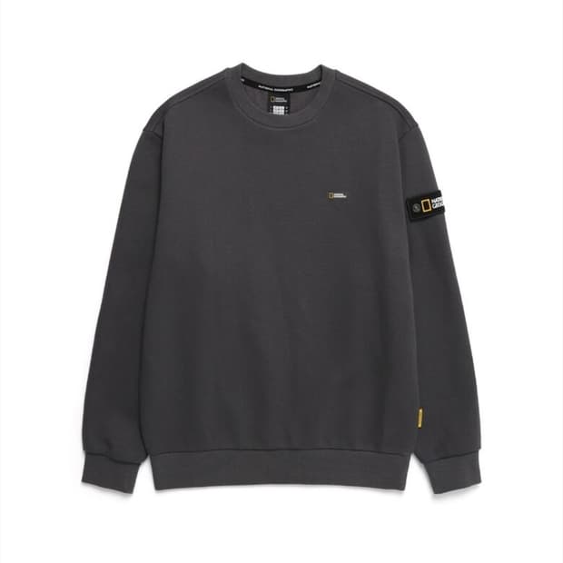 내셔널지오그래픽 루코스 백면 로고 그래픽 맨투맨