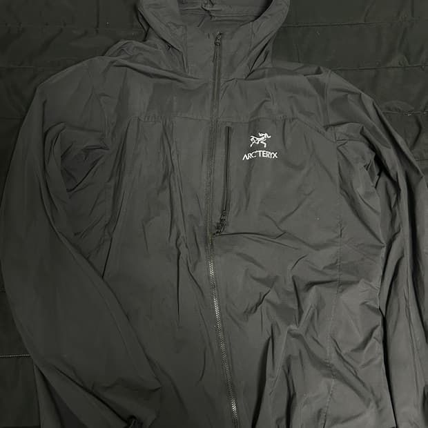 아크테릭스 스쿼미시 블랙 L