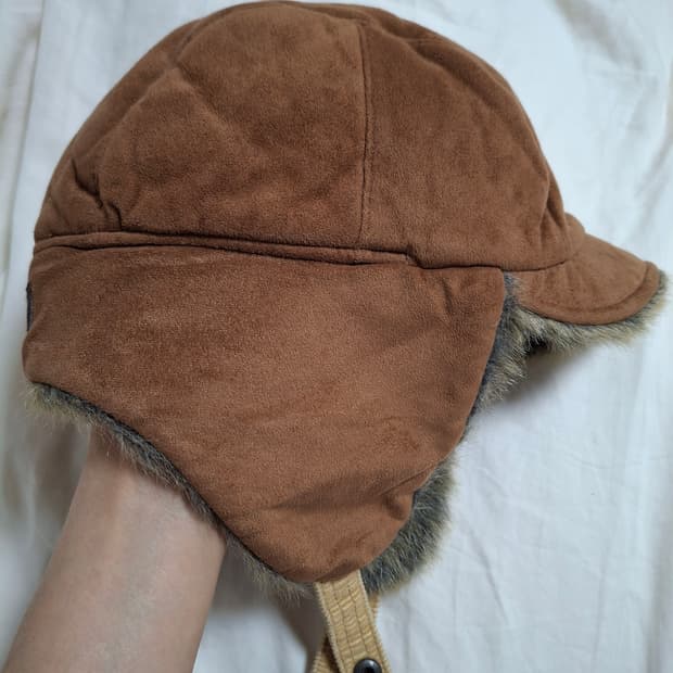 최상급 메트로시티 귀달이 군밤모자 58cm