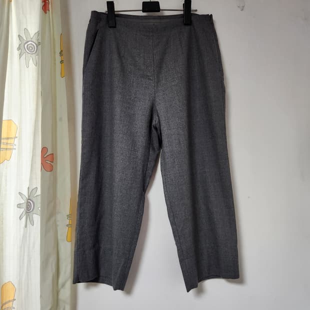 기장 짧은 울 통바지  L(30)