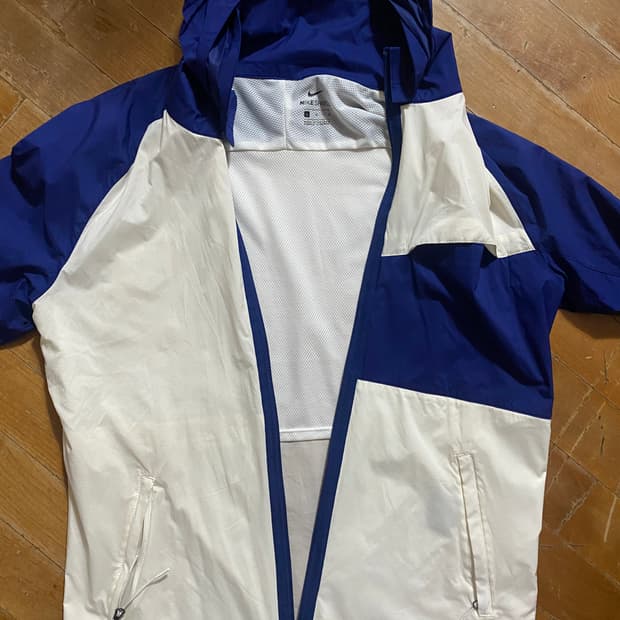 나이키 쉴드 퍼펙트 바람막이 L