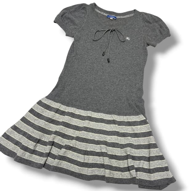 버버리 블루라벨 스트라이프 반팔 니트 원피스 그레이