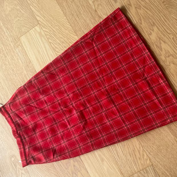 베네통 체크스커트 (26사이즈,허리단면35) 