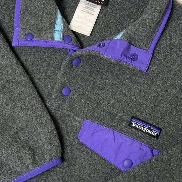 파타고니아 신칠라 그레이 니켈 퍼플