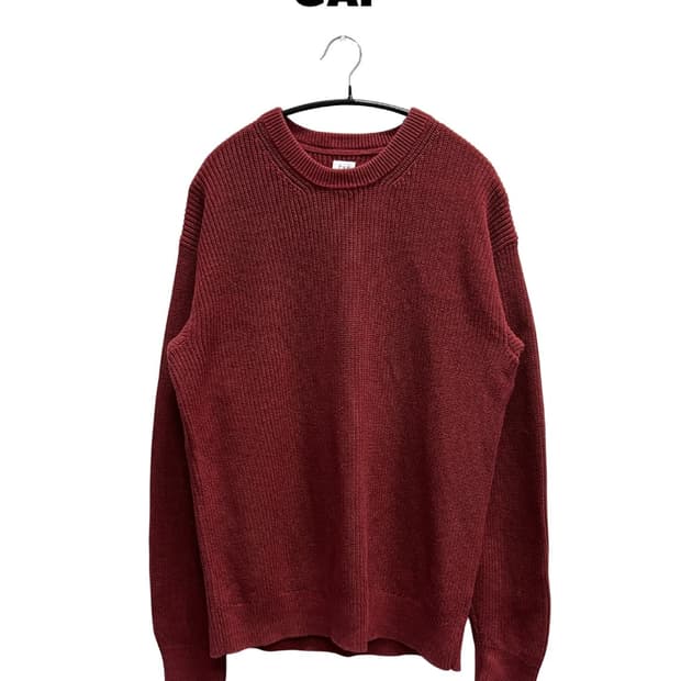 (M) GAP 라운드 니트 레드