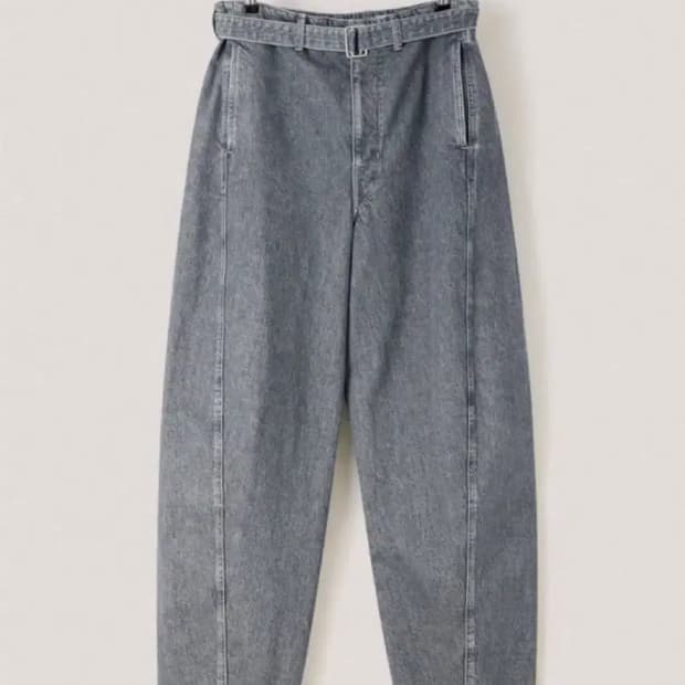 르메르 Lemaire 벨티드 스톤 그레이 데님 S사이즈