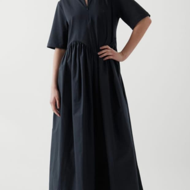 COS 코스 오버사이즈 애시메트릭 웨이스트 드레스 네이비