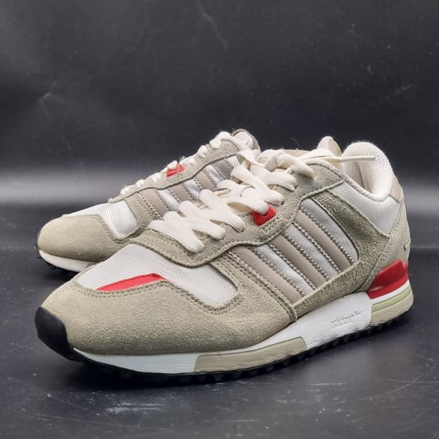 아디다스 ZX 7000 스니커즈 240