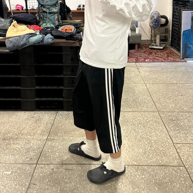 아디다스 3/4 우븐 카프리 팬츠