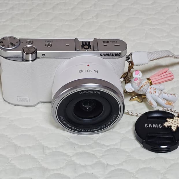 삼성 NX3000 미러리스 카메라