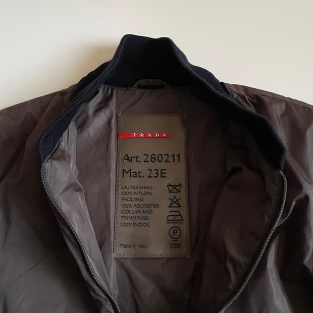 프라다스포츠 봄버 자켓