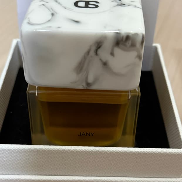 Jany soradora 자니 소라도라 향수 50ml