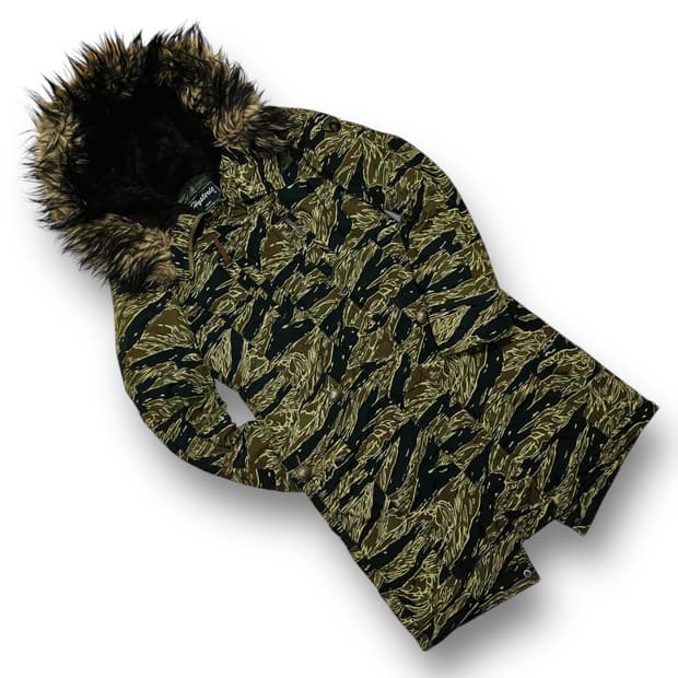 히스테릭 글래머 슬림 프리마로프트 카모 후디 야상 자켓