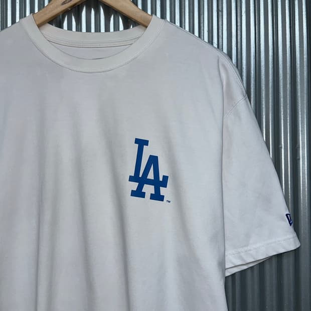 [XXL] 뉴에라 LA 다저스 페이즐리 그래픽 티셔츠 화이트 