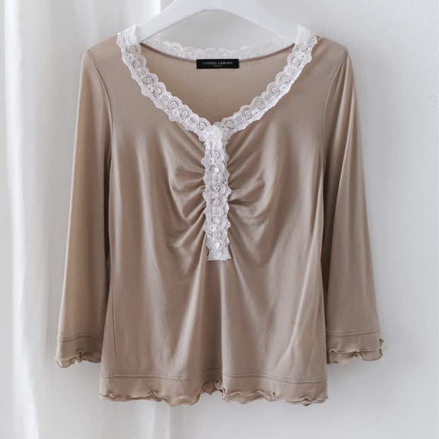lace shirring T