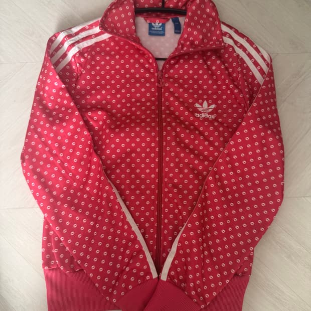 아디다스 입술 립마크 져지