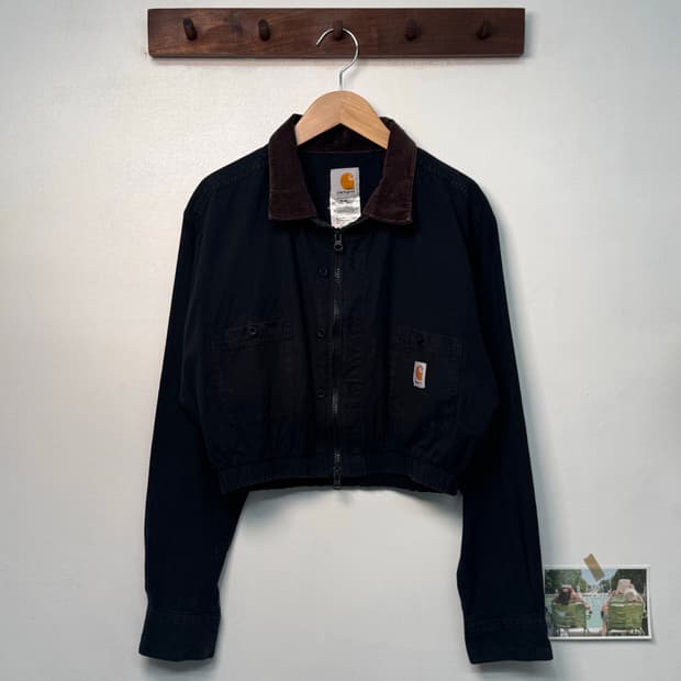 칼하트 크롭 자켓/O60