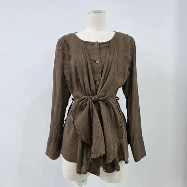 카키 린넨 혼방 보헤미안 리본 랩 블라우스