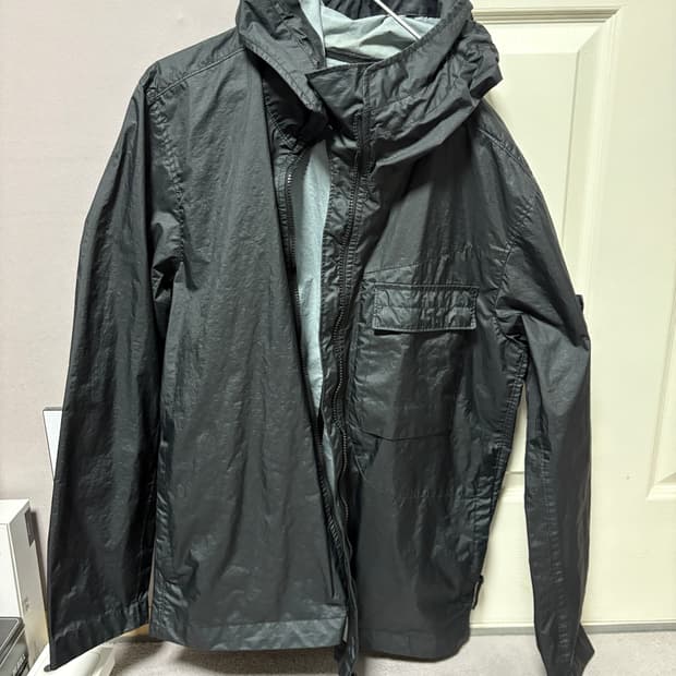 정품 스톤아일랜드 멤브라나 3L TC 후드 바람막이 M