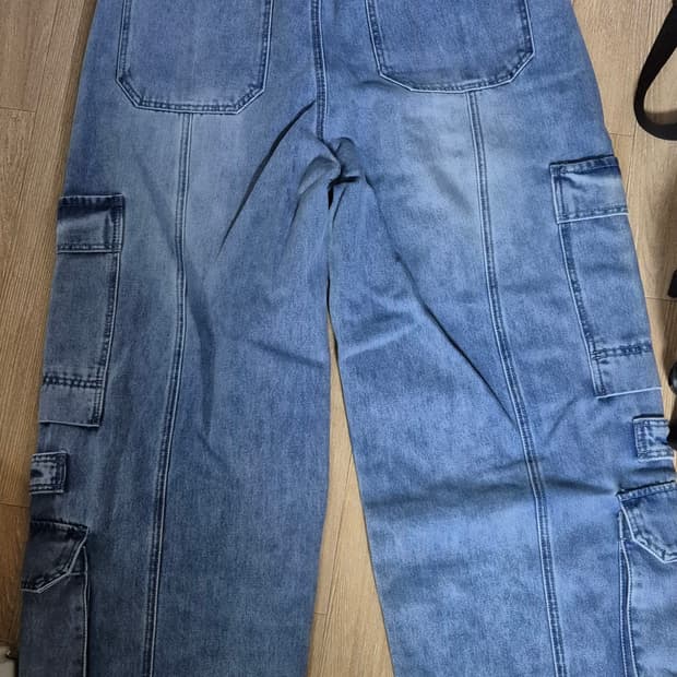 인사일런스 데님 카고 와이드 팬츠 M 교환 희망합니다
