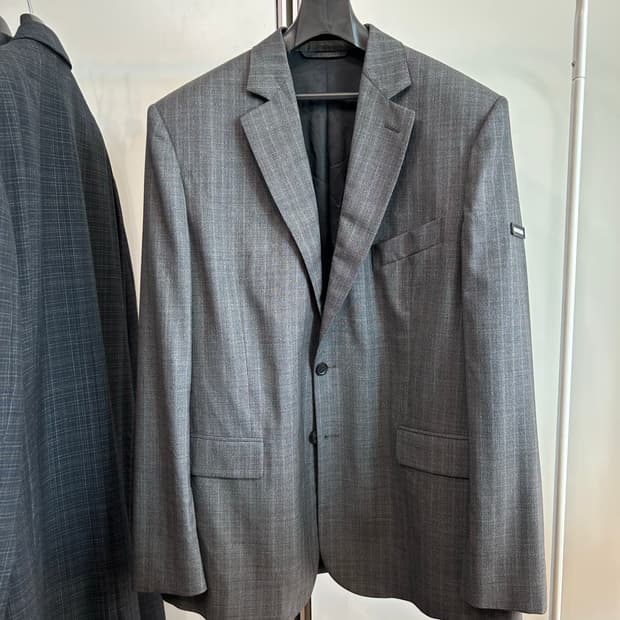 발렌시아가 워시드 체크 블레이저