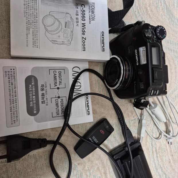 희귀!Olympus c5060 셀카가능!디지털 카메라 판매합니다