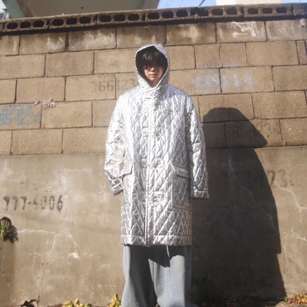 마르지엘라 18FW MM6 실버 퀄팅 더플 코트