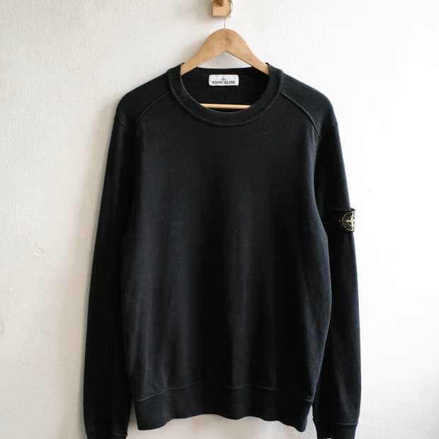 스톤아일랜드 스웻 셔츠