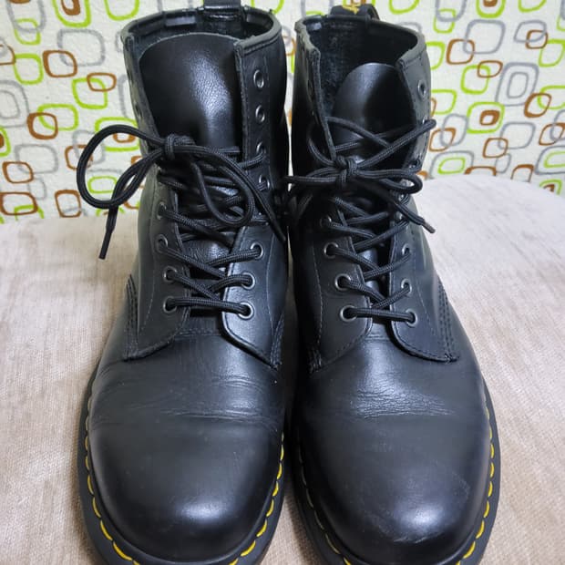 닥터마틴 8홀 1460모델 270사이즈 블랙 