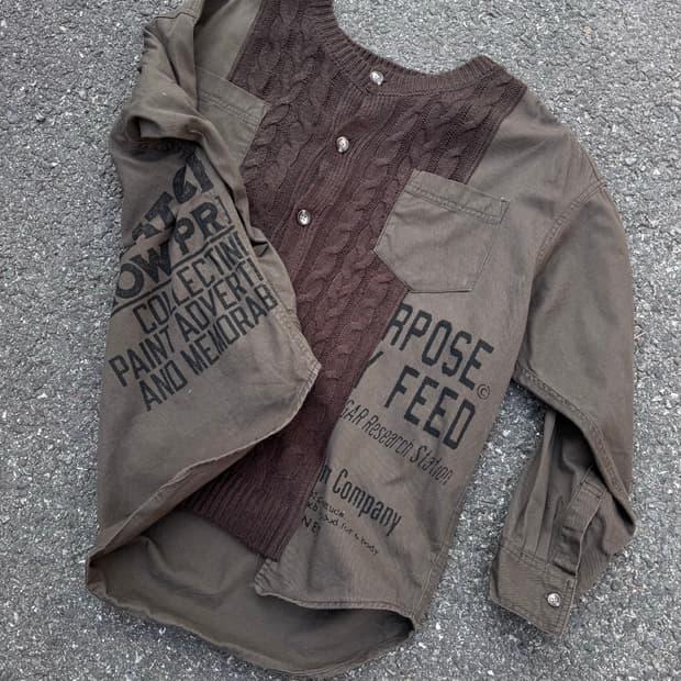 큐브슈가 니트 믹스 레터링 셔츠 