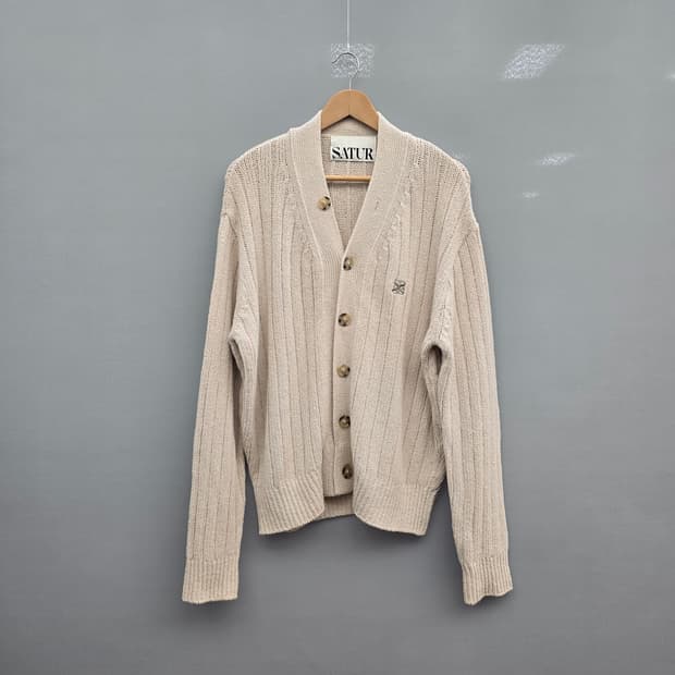 세터 SATUR 파로 오버 사이즈 부클 아이보리 가디건