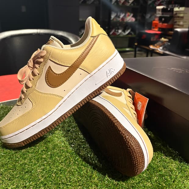 [새상품/270] 나이키 에어포스1